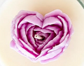 Vela Tarrito de Miel / Flor Corazón lila